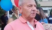 ПОДРШКА ПРЕДСЕДНИКУ ВУЧИЋУ Грађани Старе Пазове послали јаку поруку (ВИДЕО) ПОДРШКА ПРЕДСЕДНИКУ ВУЧИЋУ Грађани Старе Пазове послали јаку поруку (ВИДЕО)