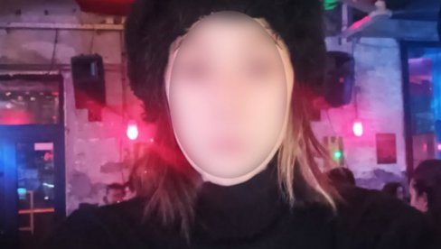 PREPOZNALI JE PO TETOVAŽI PETRA PANA: Nesrećna Srpkinja upala u more u Crnoj Gori, isplivala u Hrvatskoj (FOTO) PREPOZNALI JE PO TETOVAŽI PETRA PANA: Nesrećna Srpkinja upala u more u Crnoj Gori, isplivala u Hrvatskoj (FOTO)