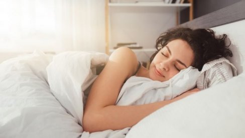 ZAŠTO SANJAMO BIVŠE LJUBAVI: Nesvesna poruka srca ili samo slučajnost ZAŠTO SANJAMO BIVŠE LJUBAVI: Nesvesna poruka srca ili samo slučajnost