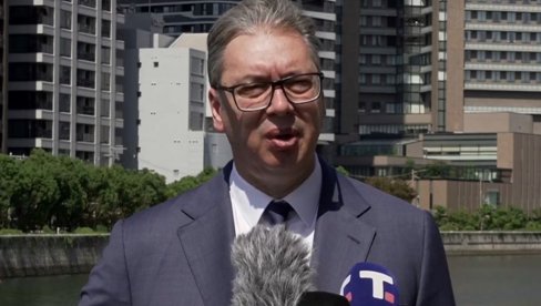 NERVOZA BLOKADERA SVE VEĆA Vučić: Skupovi protiv blokada sve brojniji, građanima postalo jasno kako se stvari u Srbiji odvijaju NERVOZA BLOKADERA SVE VEĆA Vučić: Skupovi protiv blokada sve brojniji, građanima postalo jasno kako se stvari u Srbiji odvijaju
