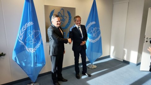 SUSRET LIHAČOVA I GROSIJA: Važni razgovori na 69. zasedanju Generalne konferencije IAEA u Beču SUSRET LIHAČOVA I GROSIJA: Važni razgovori na 69. zasedanju Generalne konferencije IAEA u Beču