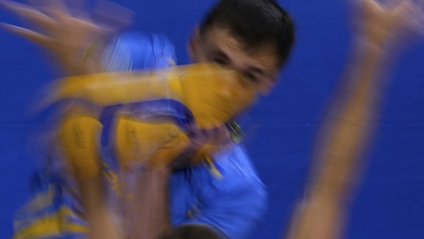 ОДБОЈКАШКИ ХАОС! Олимпијски шампион избачен са Светског првенства!