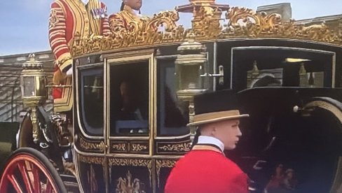 POSETA VINDZORU U SENCI EPSTAJNA: Kako su američkog predsednika Donalda Trampa i njegovu suprugu Melaniju dočekali u Velikoj Britaniji