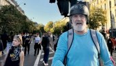 NAPETO U FRANCUSKOJ: Dopisnik Novosti iz Pariza Goran Čvorović izveštava sa pariskih ulica gde su u toku demonstracije (FOTO)
