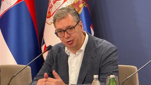 ВУЧИЋ СЕ ОБРАЋА ЈАВНОСТИ: Председник о новим мерама државе у корист грађана Србије (ВИДЕО) ВУЧИЋ СЕ ОБРАЋА ЈАВНОСТИ: Председник о новим мерама државе у корист грађана Србије (ВИДЕО)