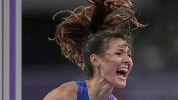 ПРЕСКОЧИЛА ГРАНИЦУ СНОВА! Ангелина Топић оборила рекорд Србије и освојила злато на чувеном митингу!