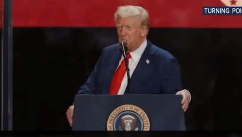 Трамп током комеморације Кирку указао на исте проблеме са којима се суочава и Србија у борби против екстремне левице (ВИДЕО)