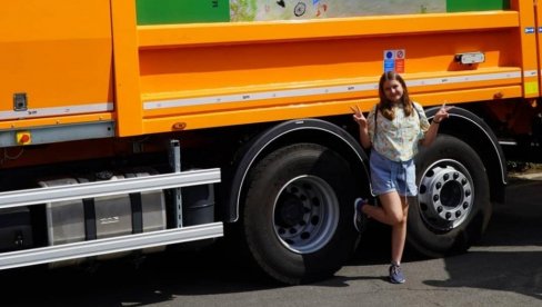„Градска чистоћа“ подсећа на Ликовни конкурс- ,, Прљаво или чисто није исто“! „Градска чистоћа“ подсећа на Ликовни конкурс- ,, Прљаво или чисто није исто“!