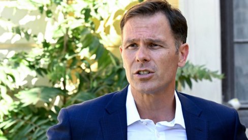 ČUO SAM SE S PREDSEDNIKOM, ON SE SPREMA ZA TO Mali o susretu Vučića i Rubia: Veoma važan sastanak ČUO SAM SE S PREDSEDNIKOM, ON SE SPREMA ZA TO Mali o susretu Vučića i Rubia: Veoma važan sastanak