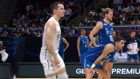 OSTAO ČOVEK U ŠOKU! Dražen Luburić nije mogao da veruje da je Srbija ispala, a šta je sve dao za nju! (FOTO) OSTAO ČOVEK U ŠOKU! Dražen Luburić nije mogao da veruje da je Srbija ispala, a šta je sve dao za nju! (FOTO)