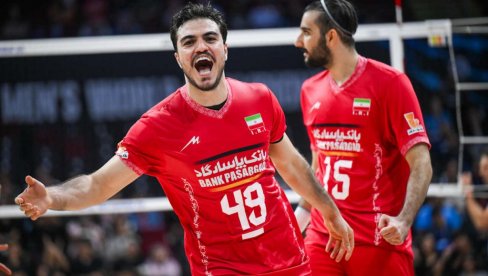 СРБИ СУ ИГРАЛИ ЈУНАЧКИ ДО КРАЈА! Капитен Ирана одушевљен орловима у мечу после ког је Србија испала са Светског првенства у одбојци СРБИ СУ ИГРАЛИ ЈУНАЧКИ ДО КРАЈА! Капитен Ирана одушевљен орловима у мечу после ког је Србија испала са Светског првенства у одбојци