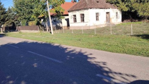 ISPLIVAVAJU SVE JEZIVIJI DETALJI TRAGEDIJE U BOGATIĆU: Osumnjičeni je iz iste ulice kao i žrtva i retko se trezni ISPLIVAVAJU SVE JEZIVIJI DETALJI TRAGEDIJE U BOGATIĆU: Osumnjičeni je iz iste ulice kao i žrtva i retko se trezni
