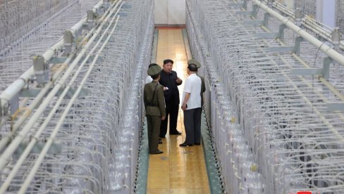 СЕУЛ УПОЗОРАВА: Ким Џонг Ун има уранијум за више од 40 нуклеарних бомби
