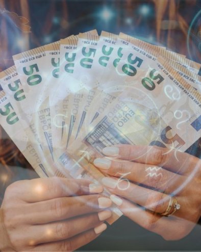 ОТВАРАЈУ ИМ СЕ ВРАТА БОГАТСТВА: Новац стиже за ова ТРИ хороскопска знака