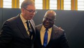 SRBIJA I KONGO DELE BOGATU TRADICIJU SARADNJE JOŠ OD VREMENA POKRETA NESVRSTANIH Vučić se u NJujorku sastao sa predsednikom Konga SRBIJA I KONGO DELE BOGATU TRADICIJU SARADNJE JOŠ OD VREMENA POKRETA NESVRSTANIH Vučić se u NJujorku sastao sa predsednikom Konga