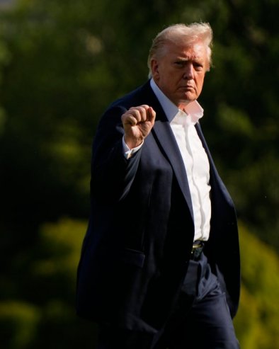 ТРАМП МОРА У СВЕМУ ДА БУДЕ ПРВИ! Кина му је велика конкуренција