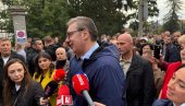ВУЧИЋ СА НАРОДОМ У ОБРЕНОВЦУ: Вечерас их пумпа 2.700 у целој Србији - готова је та прича одавно, сада је све до нас, а ништа до њих!