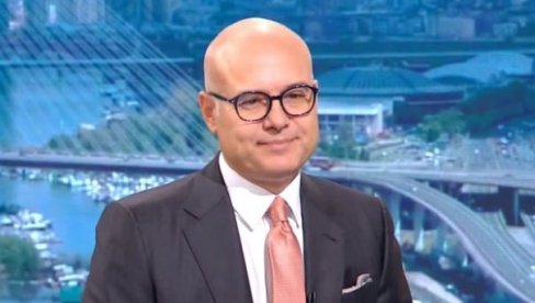 БРОЈЕВИ СУ НЕУМОЉИВИ Вучевић: На скуповима против блокада грађани рекли доста БРОЈЕВИ СУ НЕУМОЉИВИ Вучевић: На скуповима против блокада грађани рекли доста