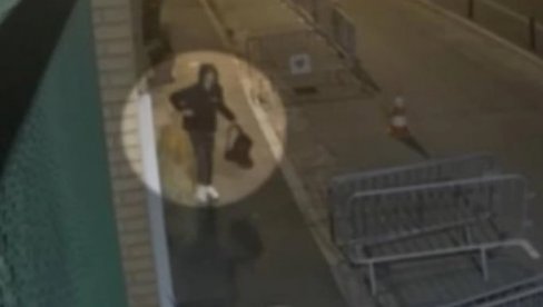 БАЦИО СВИЊСКУ ГЛАВУ СА ЈЕЗИВОМ ПОРУКОМ: Ухапшени у координисаној акцији БИА осумњичени су за серију вандалских напада у Паризу