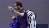 NOVI ŠOK NA MASTERSU U ŠANGAJU! Ispao i Danil Medvedev NOVI ŠOK NA MASTERSU U ŠANGAJU! Ispao i Danil Medvedev
