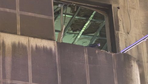 EKSPLOZIJA ODNELA ŽIVOT: Tragičan bilans nesreće u Kosovskoj ulici u centru Beograda (VIDEO/FOTO) EKSPLOZIJA ODNELA ŽIVOT: Tragičan bilans nesreće u Kosovskoj ulici u centru Beograda (VIDEO/FOTO)