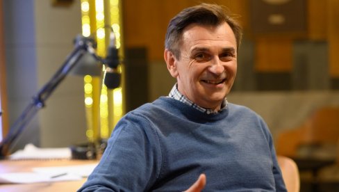 НЕНАД КАМИЏОРАЦ ЗА ТВ НОВОСТИ: Важно је сачувати народну песму, а запис у времену је за оне који долазе (ФОТО) НЕНАД КАМИЏОРАЦ ЗА ТВ НОВОСТИ: Важно је сачувати народну песму, а запис у времену је за оне који долазе (ФОТО)