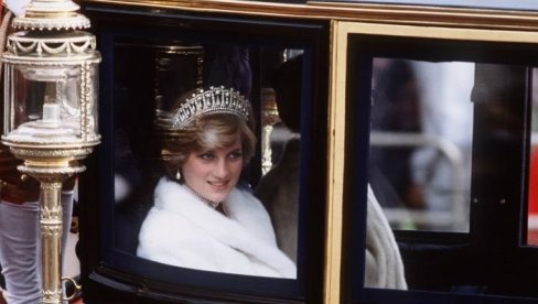 BRAT PRINCEZE DAJANE PODELIO FOTOGRAFIJU: Svi su složni, princeza Dajana je kopija svoje bake! BRAT PRINCEZE DAJANE PODELIO FOTOGRAFIJU: Svi su složni, princeza Dajana je kopija svoje bake!