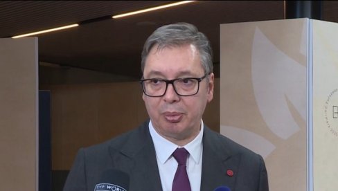 SVI SE SPREMAJU ZA RAT! Jedan od najuticajnijih političkih komentatora podelio Vučićeve reči upozorenja (VIDEO) SVI SE SPREMAJU ZA RAT! Jedan od najuticajnijih političkih komentatora podelio Vučićeve reči upozorenja (VIDEO)
