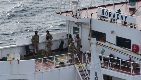 PROPALA JOŠ JEDNA PODVALA ZAPADA Lažno optuživali Rusiju: Francuski pirati oslobodili ruski tanker, Finski sud oslobodio posadu