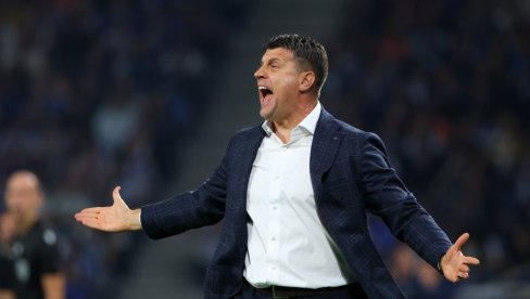 SUROVO SMO KAŽNJENI! Vladan Milojević o Porto - Zvezda, o tome za šta sada moli Boga, ali i o Vasiliju Kostovu, narednom mega-izazovu... SUROVO SMO KAŽNJENI! Vladan Milojević o Porto - Zvezda, o tome za šta sada moli Boga, ali i o Vasiliju Kostovu, narednom mega-izazovu...