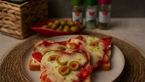 BRZE GURMANSKE PICE NA TOST HLEBU: Idealan zalogaj za svako doba dana