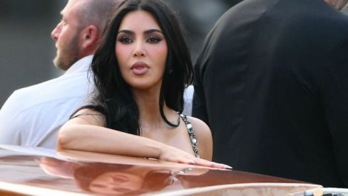 VELIKA TRANSFOMRACIJA KIM KARDAŠIJAN: Skroz skratila kosu za Parisku nedelju mode (FOTO)