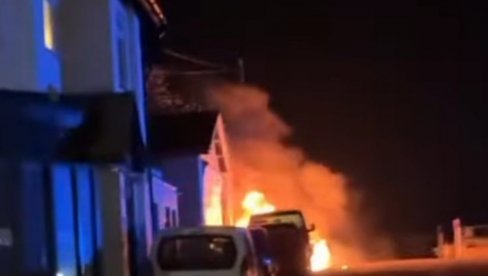 OVO JE ZLOČIN IZ MRŽNJE Napadnuta džamija u Engleskoj - pojavili se dramatični snimci (VIDEO)