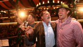 ZATVOREN 190. OKTOBERFEST: Tradicionalnom bavarskom paljbom iz topa (FOTO)
