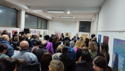 LIKOVNA RADIONICA RASADNIK TALENATA: Veliki uspeh Srne i Anastasije, pred njima je svetla budućnost u umetnici LIKOVNA RADIONICA RASADNIK TALENATA: Veliki uspeh Srne i Anastasije, pred njima je svetla budućnost u umetnici