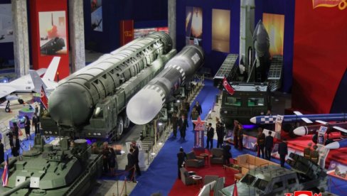 КИМ ЏОНГ УН НЕ ОДУСТАЈЕ: Наставља развој ракета у наредних пет година