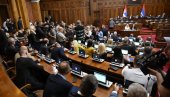 SKUPŠTINA SRBIJE: Poslanica Biljana Đorđević povredila poslovnik, Brnabić reagovala