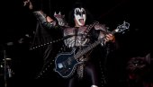 ЧЛАН ГРУПЕ KISS ПРЕБАЧЕН У БОЛНИЦУ НАКОН УДЕСА: Од удара изгубио свест, ево у каквом је стању