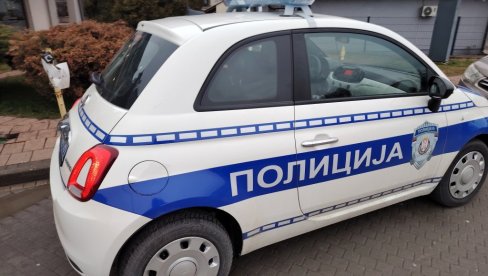 У БОГОСАВЦУ КОД ШАПЦА: Убио жену, па побегао! У БОГОСАВЦУ КОД ШАПЦА: Убио жену, па побегао!