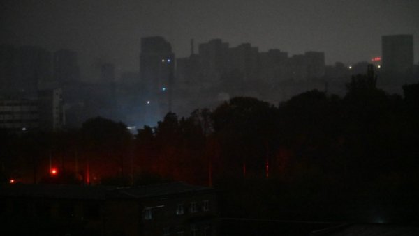 ИЗУЗЕТНО ТЕШКЕ ОКОЛНОСТИ У КИЈЕВУ: Огласио се Владимир Зеленски