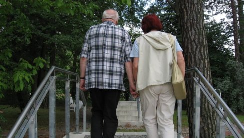 OVO JE KLJUČNI FAKTOR DUGOG ŽIVOTA: Važniji od pravilne ishrane i vežbanja