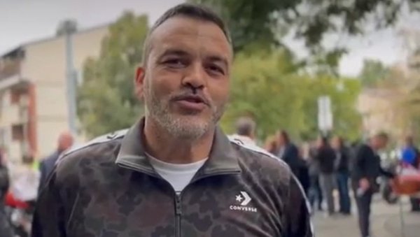 ПУНА ПОДРШКА НАШЕМ НАРОДУ НА КИМ: Поруке са Палилуле ПУНА ПОДРШКА НАШЕМ НАРОДУ НА КИМ: Поруке са Палилуле