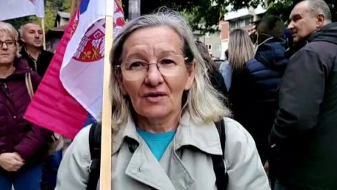 ХВАЛА СРБИМА НА КиМ: Они чувају своја огњишта - поруке из Мајданпека (ВИДЕО) ХВАЛА СРБИМА НА КиМ: Они чувају своја огњишта - поруке из Мајданпека (ВИДЕО)