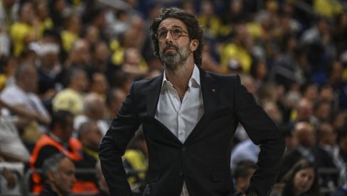 OVO ĆE OBRADOVITI ZVEZDAŠE: Junak meča sa Fenerbahčeom u stručnom štabu Saše Obradovića OVO ĆE OBRADOVITI ZVEZDAŠE: Junak meča sa Fenerbahčeom u stručnom štabu Saše Obradovića