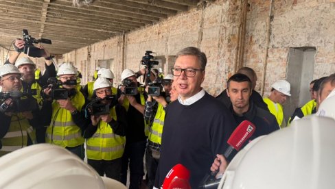 AMERIKA JE DONELA IZUZETNO PAMETAN AKT Vučić: Oni su gradili najmoćniju infrastrukturu na svetu