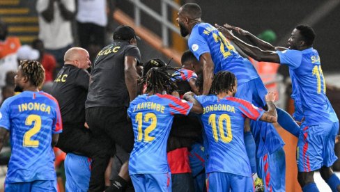 ПРЕДЛОЗИ ЗА ГОЛОВЕ: Тип издваја - ви бирате