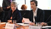 TOLIKO O IZOLACIJI: Brnabić rasturila argumente blokadera