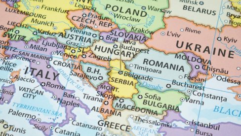 KATOLIČKI I TURSKI SRBI Karta Evrope zapalila Balkan - komšije besne, Crne Gore nema, a pogledajte šta piše za Srbiju (FOTO) KATOLIČKI I TURSKI SRBI Karta Evrope zapalila Balkan - komšije besne, Crne Gore nema, a pogledajte šta piše za Srbiju (FOTO)