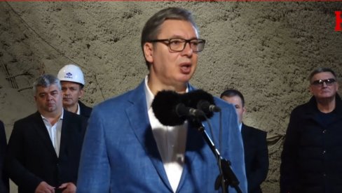 SVE IM JE PROPALO I SADA MORAJU DA LAŽU Vučić o navodnom prebijanju studentkinje: Bezveze se trude da od sebe prave žrtvu, izmišljena priča
