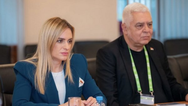 БРАТИНА СА ПРИМАКОВИМ: Разговор о даљем развоју и јачању традиционално блиских и пријатељских односа